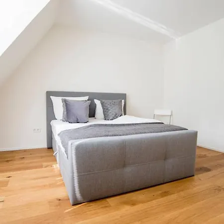 Apartment New Exclusive In Central Area