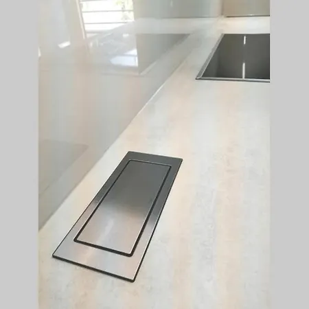 شقة New Exclusive In Central Area *